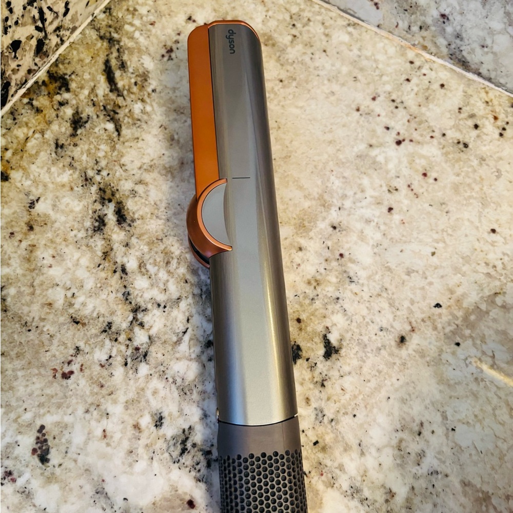 Dyson Hair Tool in Silver and Orange